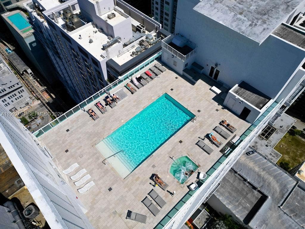 133 NE 2nd Ave # 512, Miami FL 33132 — 1