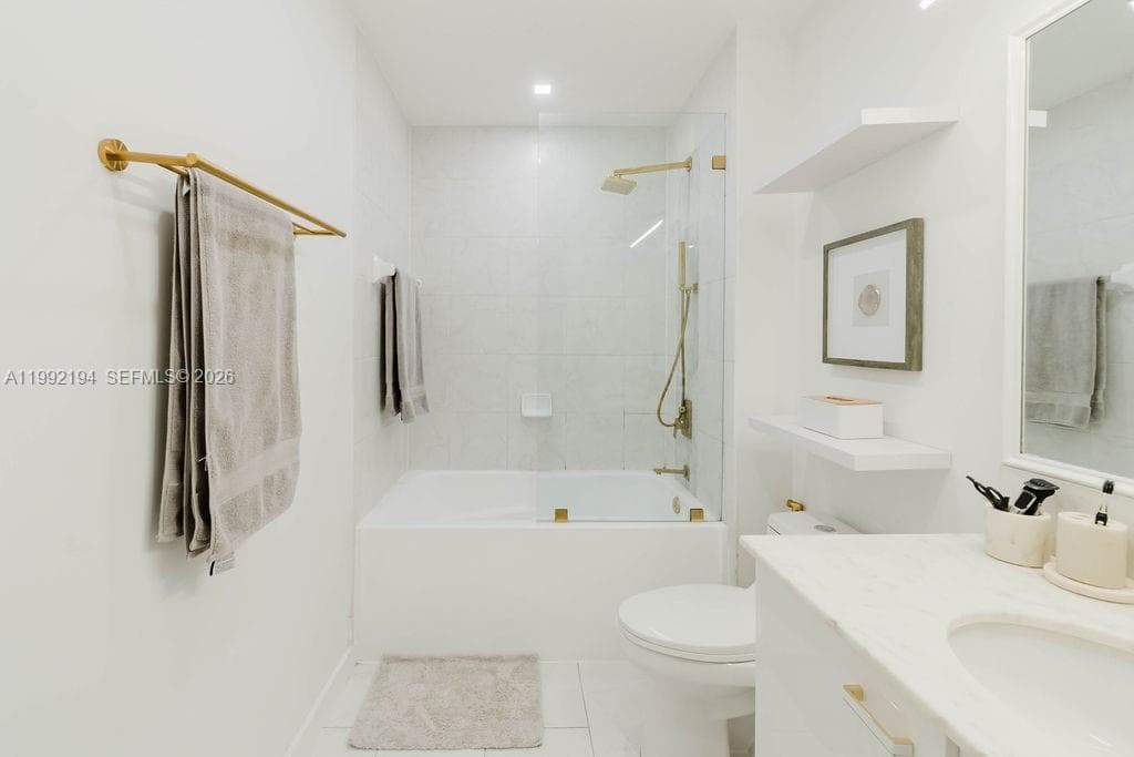 133 NE 2nd Ave # 512, Miami FL 33132 — 9