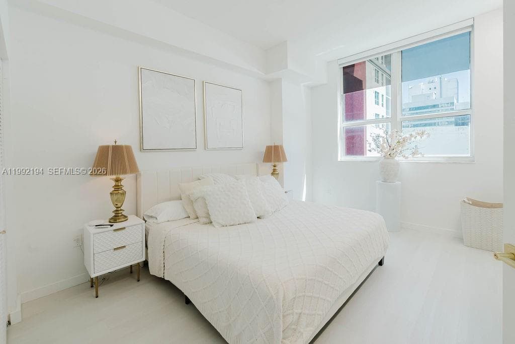 133 NE 2nd Ave # 512, Miami FL 33132 — 10