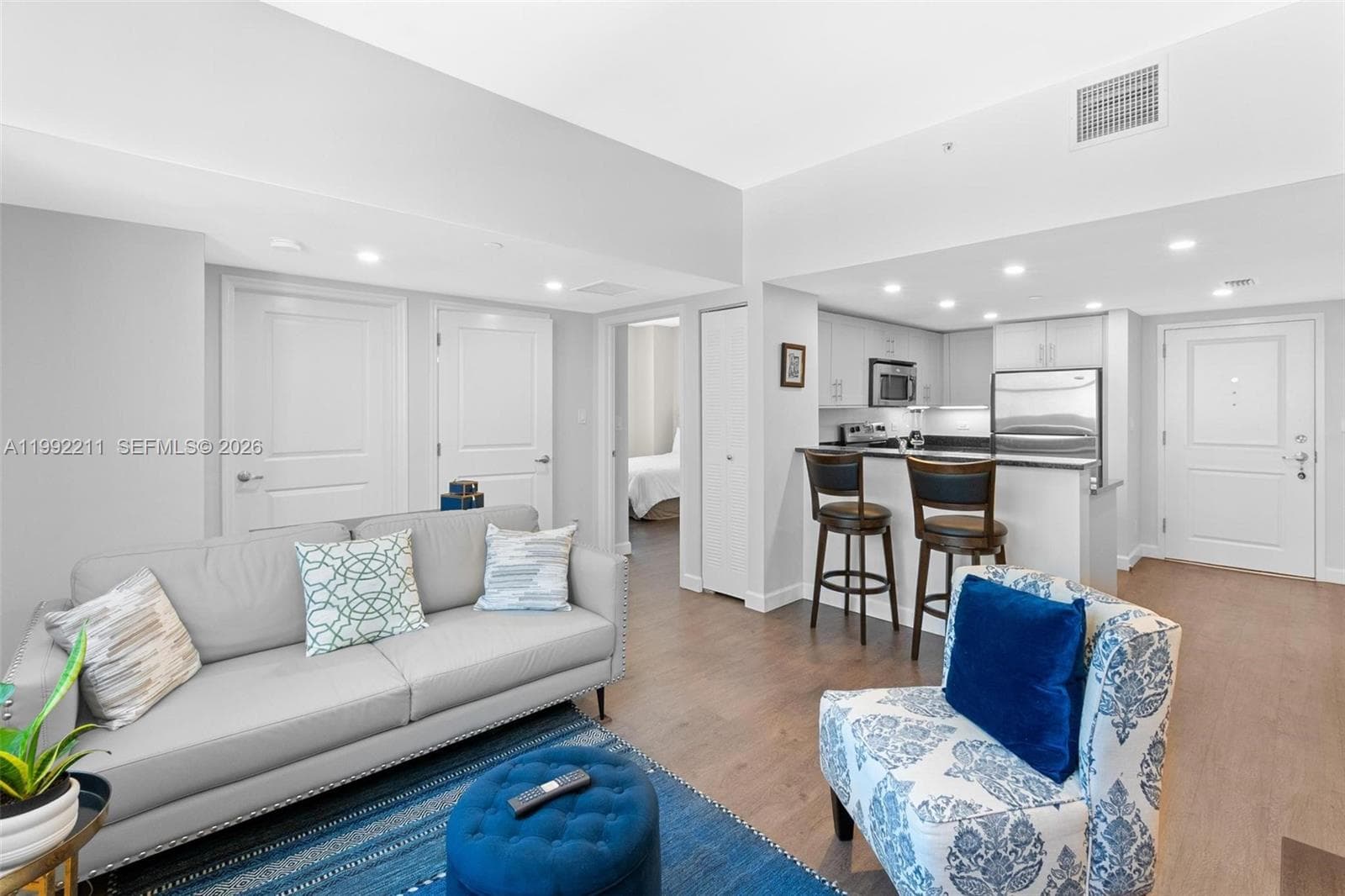 111 E Flagler St # 909, Miami FL 33131 — 2