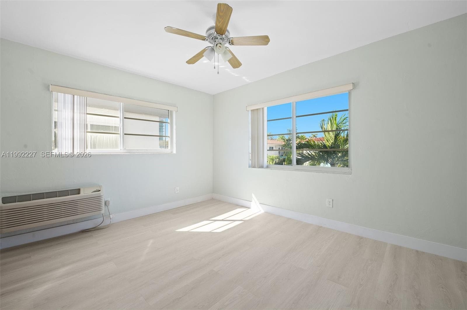 7315 Byron Ave # 10, Miami Beach FL 33141 — 13