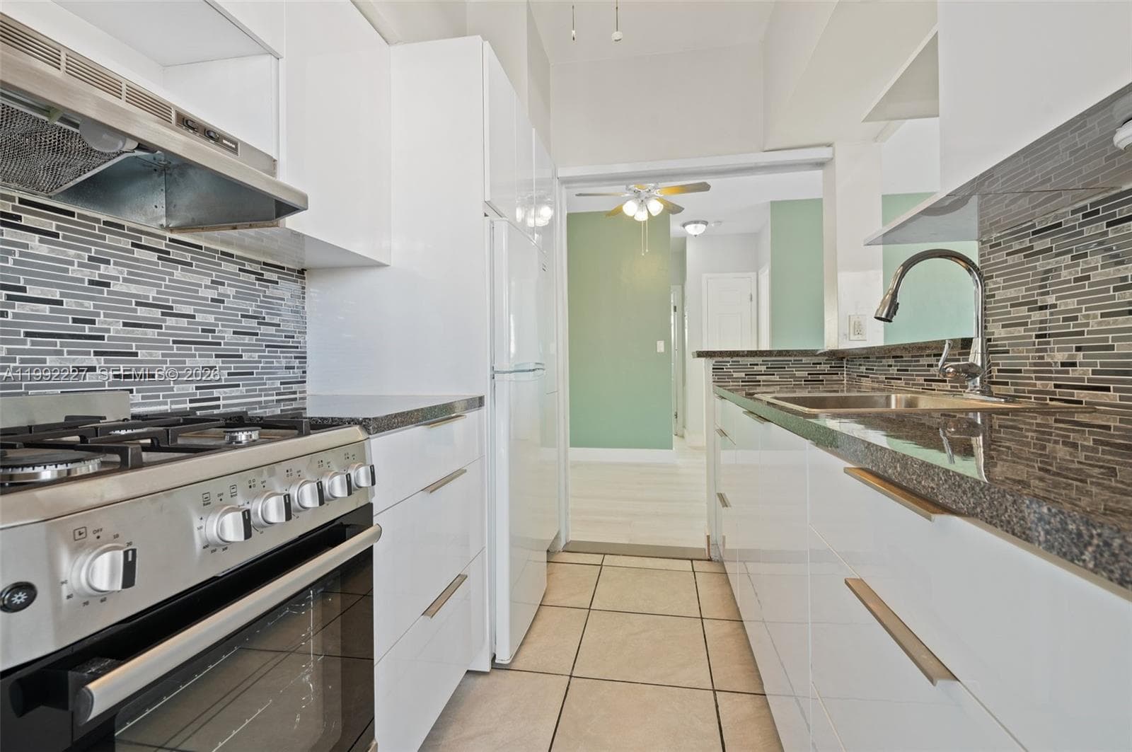 7315 Byron Ave # 10, Miami Beach FL 33141 — 12