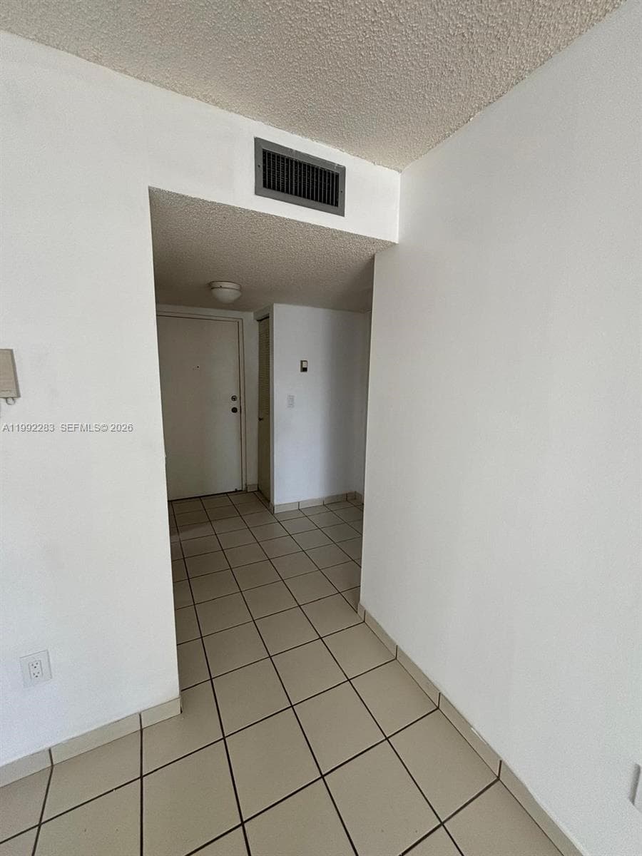 2046 W Flagler St # 205, Miami FL 33135 — 3