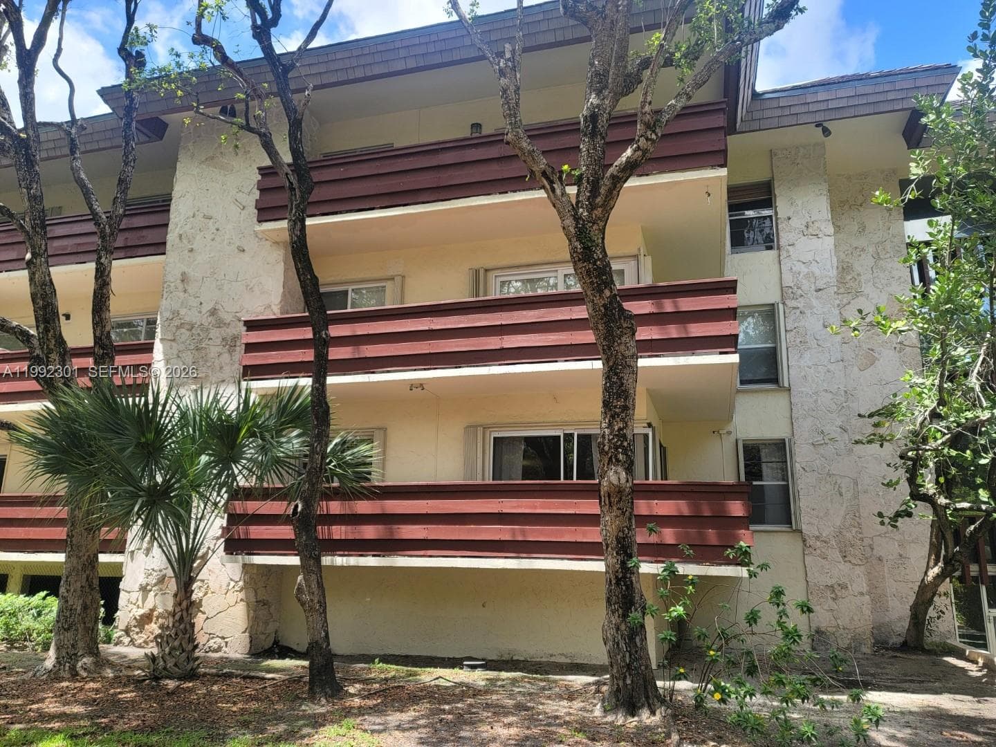 1205 Mariposa Ave # 206, Coral Gables FL 33146 — 16