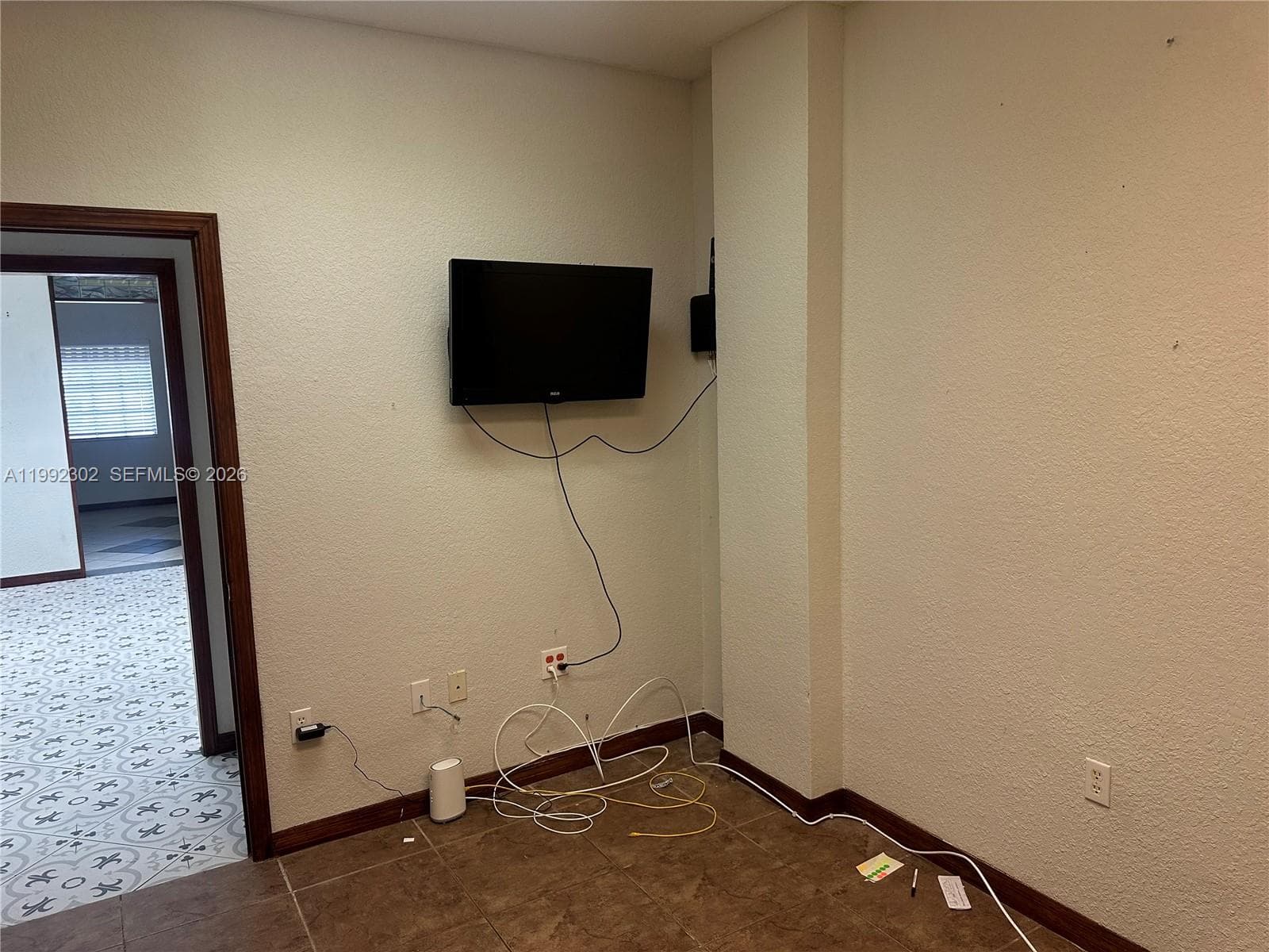 257 N Krome Ave, Homestead FL 33030 — 13