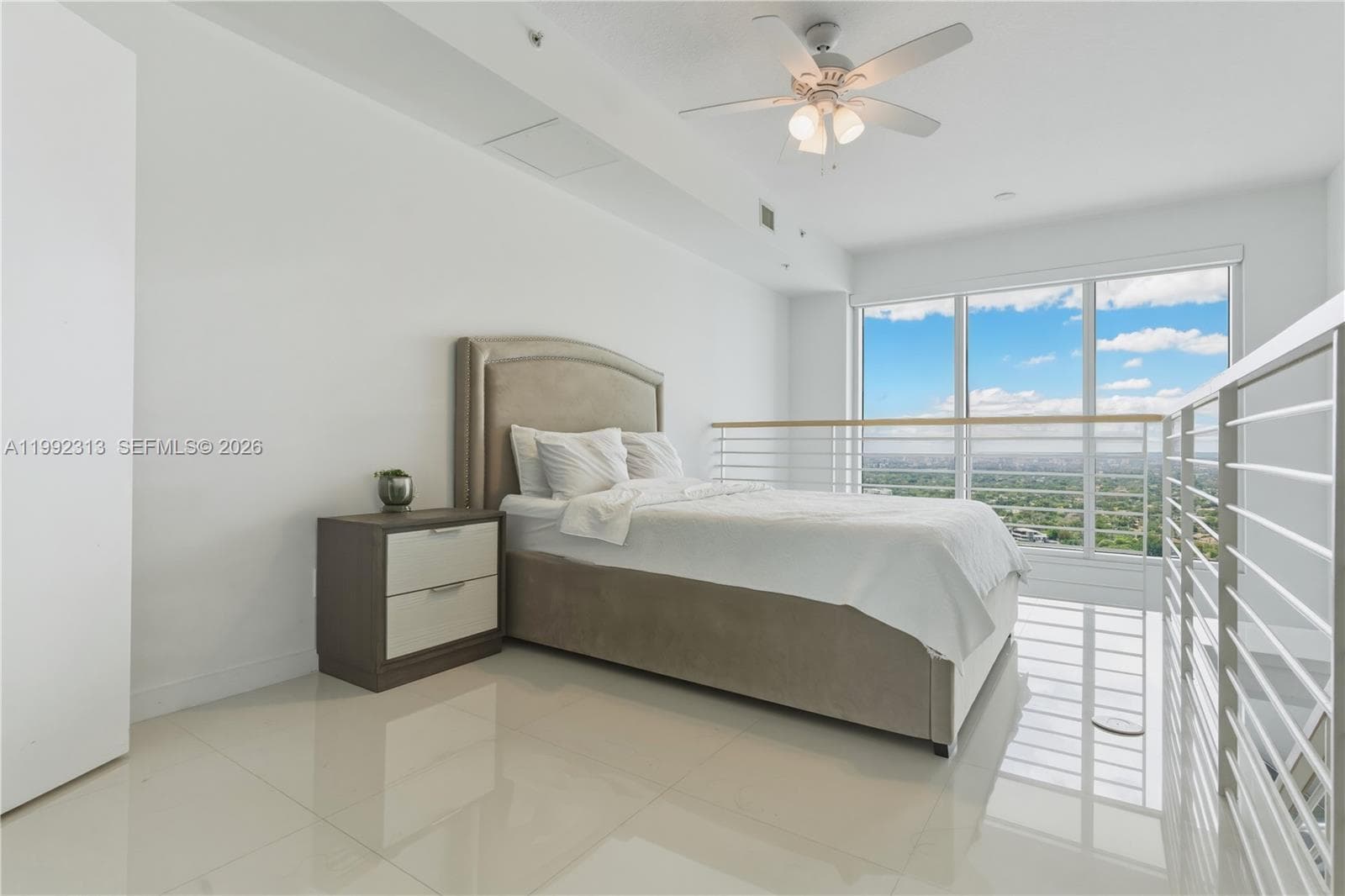 60 SW 13th St # 2805, Miami FL 33130 — 12