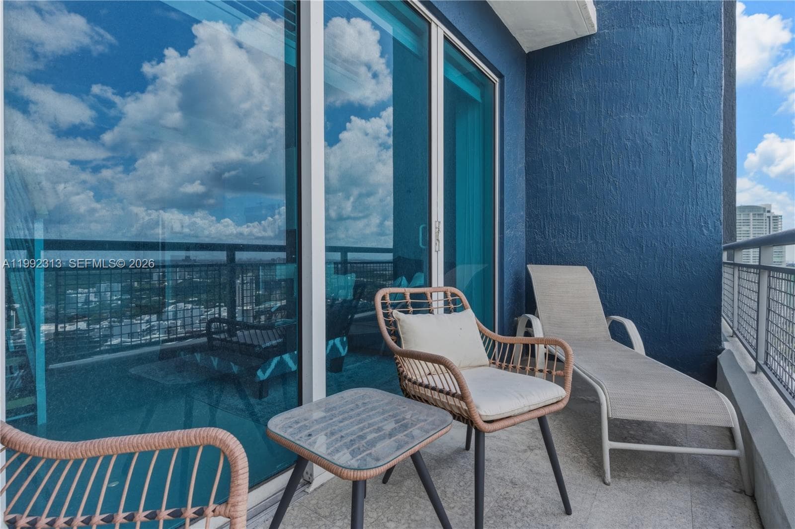 60 SW 13th St # 2805, Miami FL 33130 — 22
