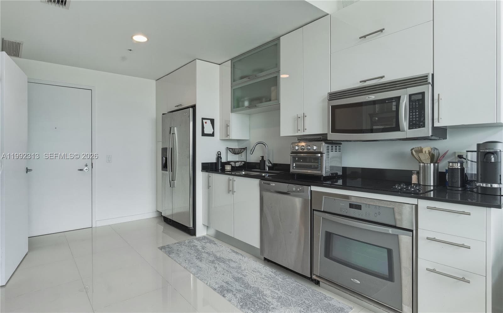 60 SW 13th St # 2805, Miami FL 33130 — 5