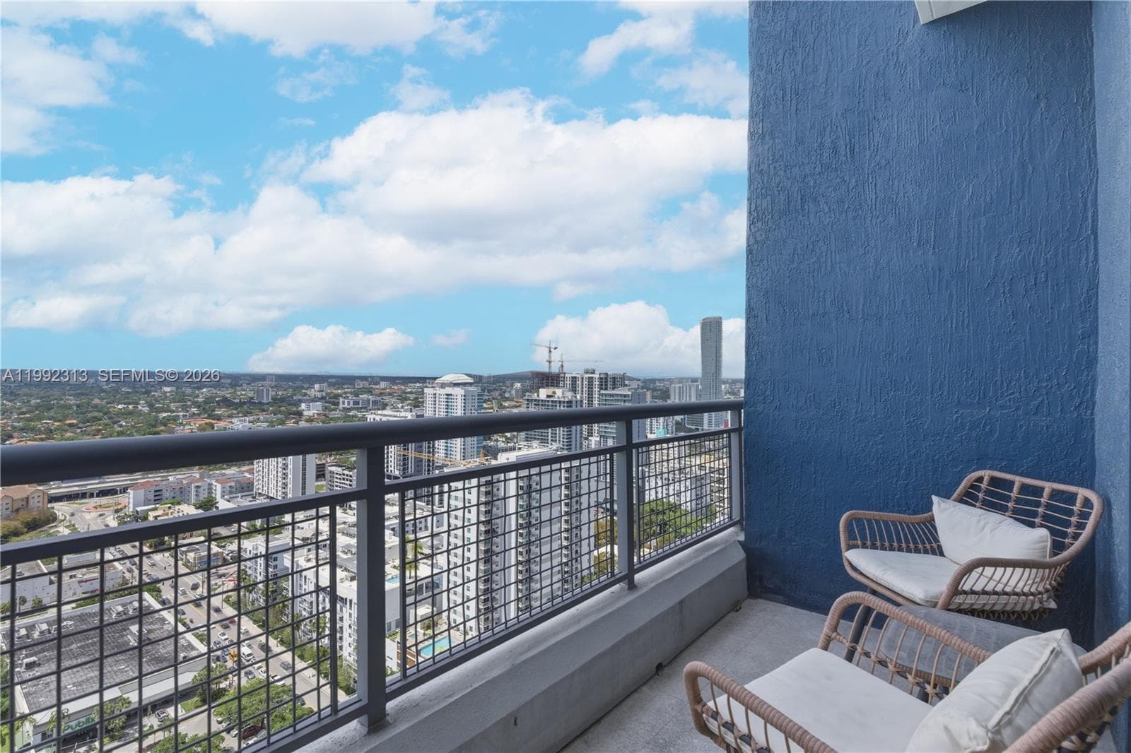 60 SW 13th St # 2805, Miami FL 33130 — 20