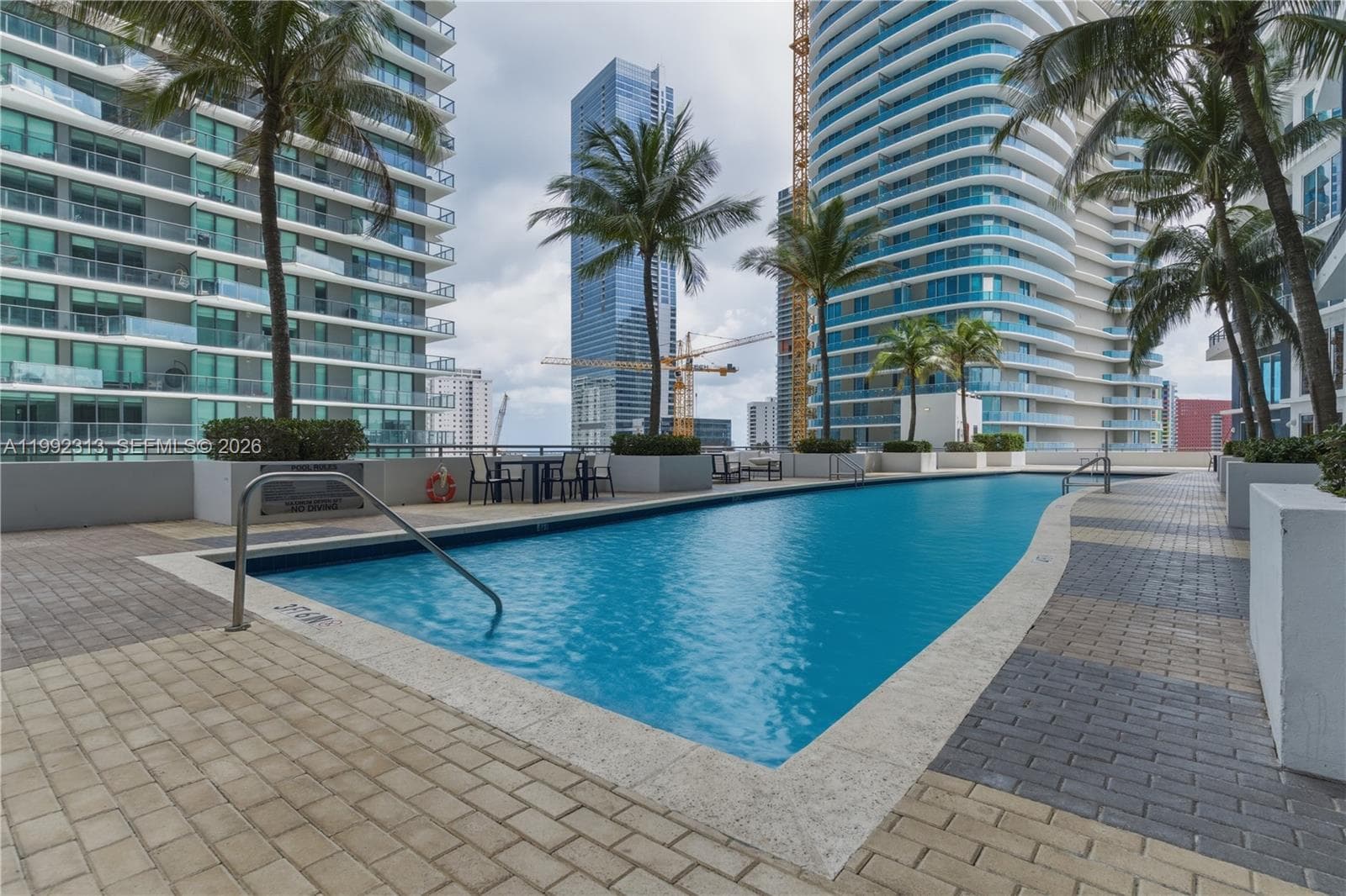 60 SW 13th St # 2805, Miami FL 33130 — 30