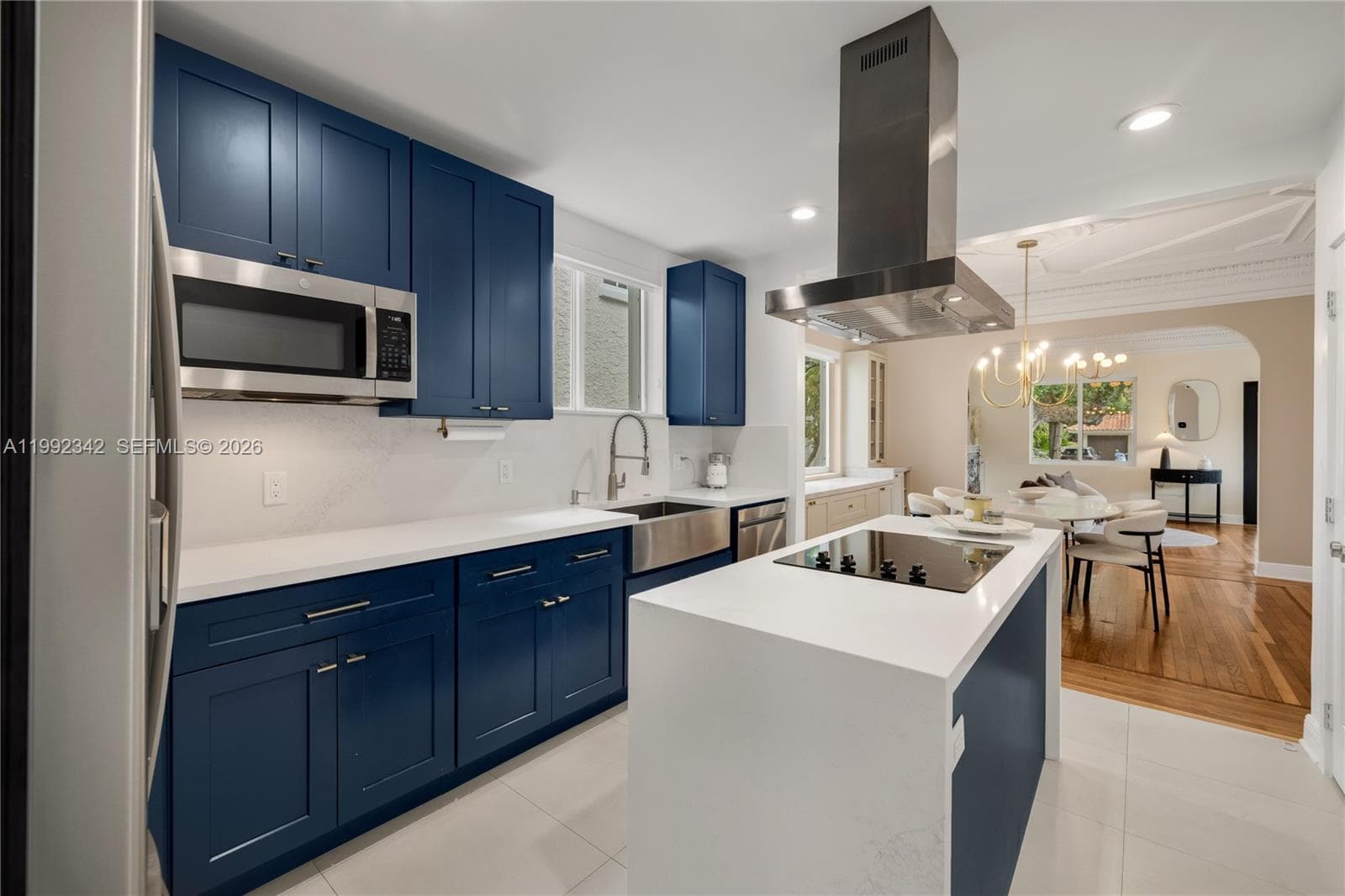 320 NE 88th St, El Portal FL 33138 — 24