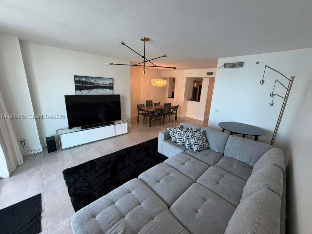 3330 NE 190th St # 710, Aventura FL 33180 — 23