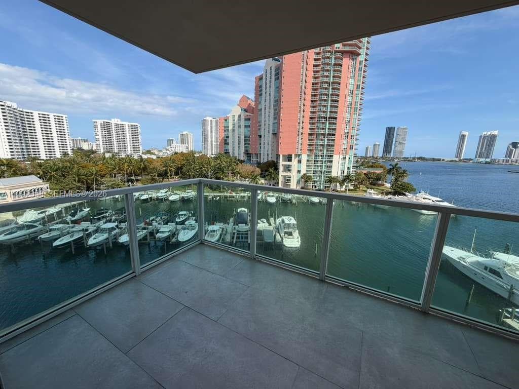 3330 NE 190th St # 710, Aventura FL 33180 — 24