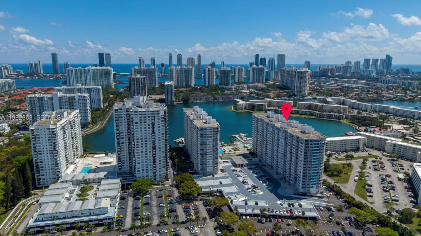 18011 Biscayne Blvd # 903, Aventura FL 33160 — 21