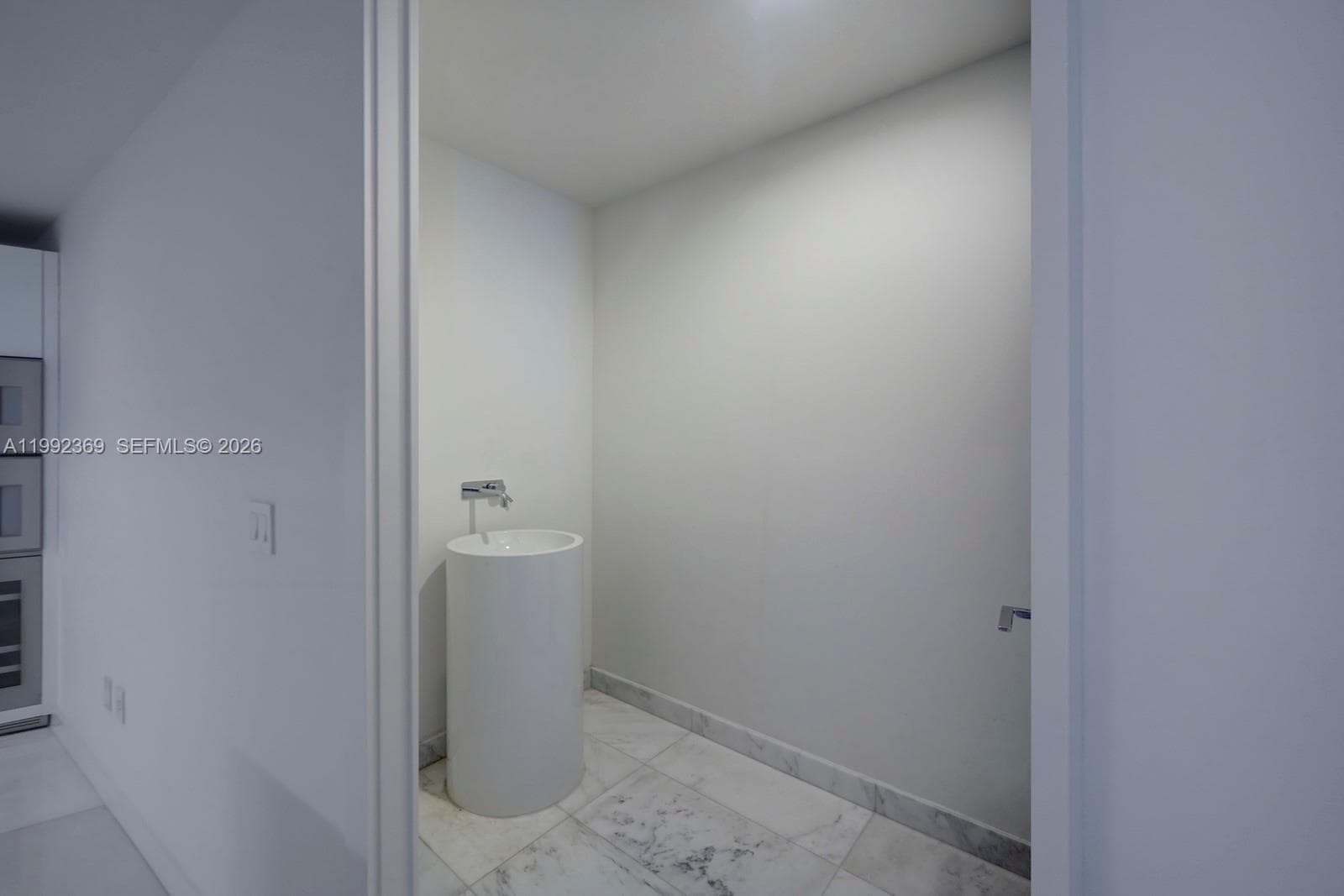 10203 Collins Ave # 1005, Bal Harbour FL 33154 — 6