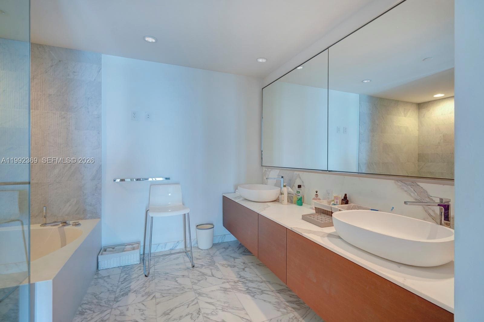 10203 Collins Ave # 1005, Bal Harbour FL 33154 — 28