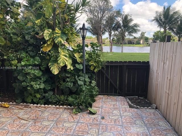 6713 SW 112th Ct, Miami FL 33173 — 7