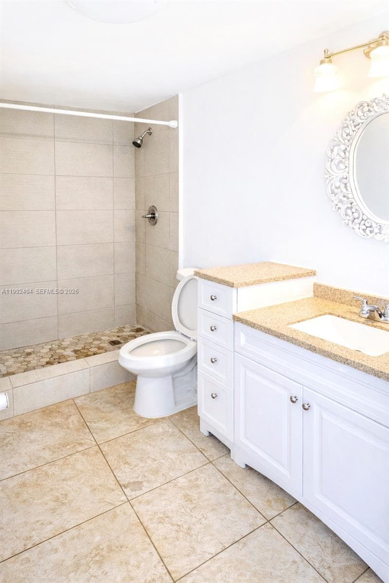 6713 SW 112th Ct, Miami FL 33173 — 5