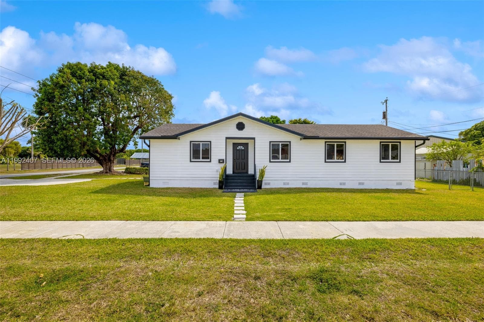 1867 NW 8th Ave, Homestead FL 33030 — 2