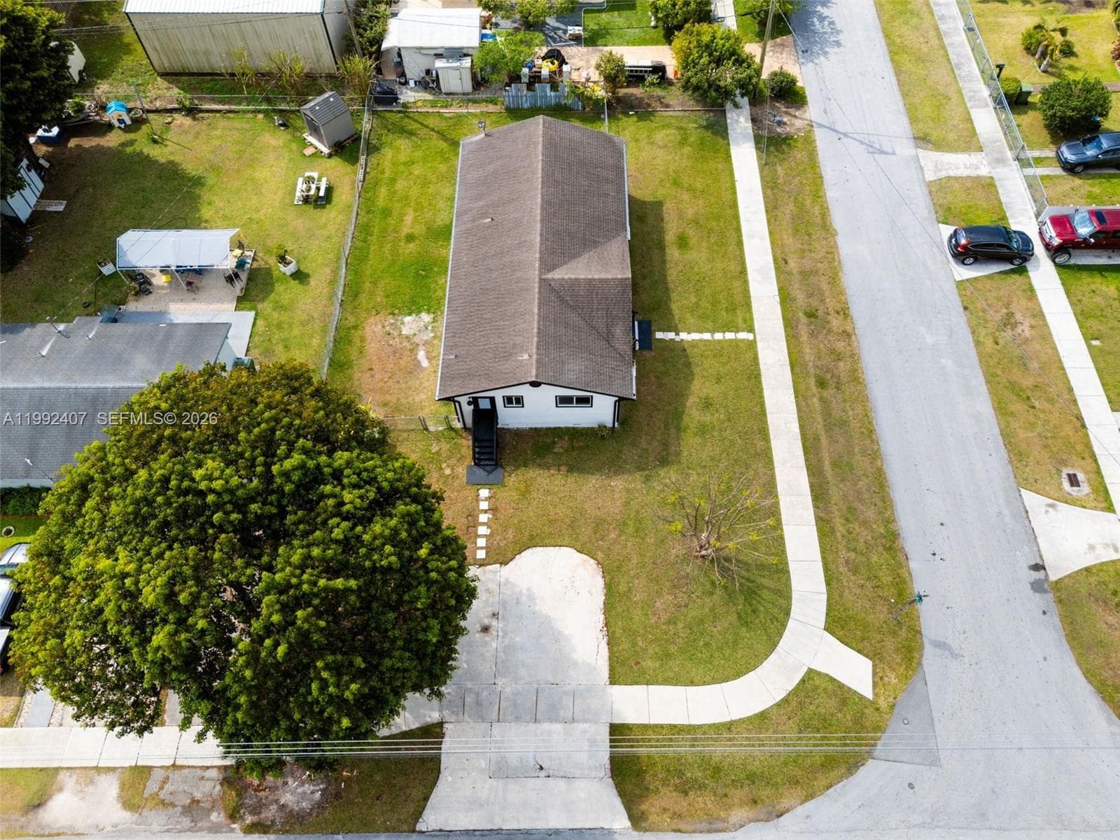 1867 NW 8th Ave, Homestead FL 33030 — 25
