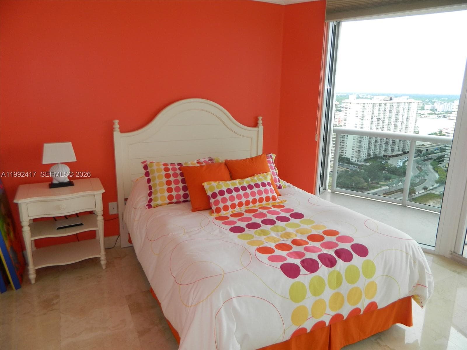 17555 Collins Ave # 2601, Sunny Isles Beach FL 33160 — 18