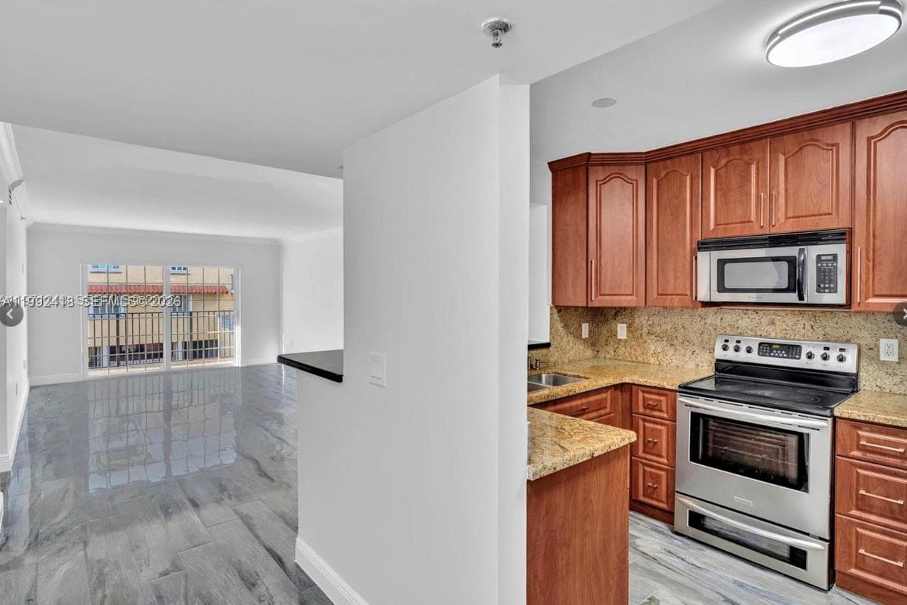 8900 Collins Ave # 304, Surfside FL 33154 — 12