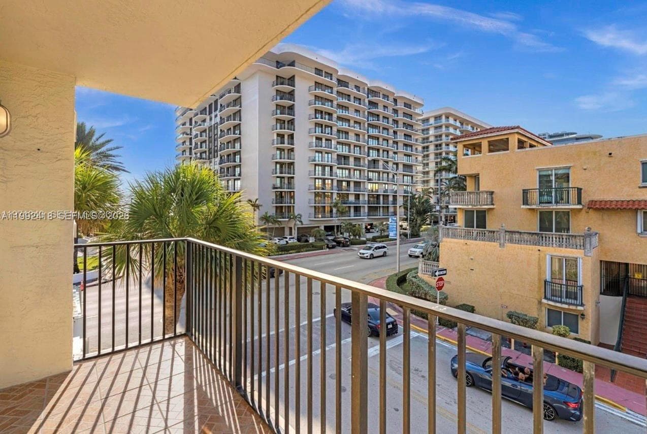 8900 Collins Ave # 304, Surfside FL 33154 — 9