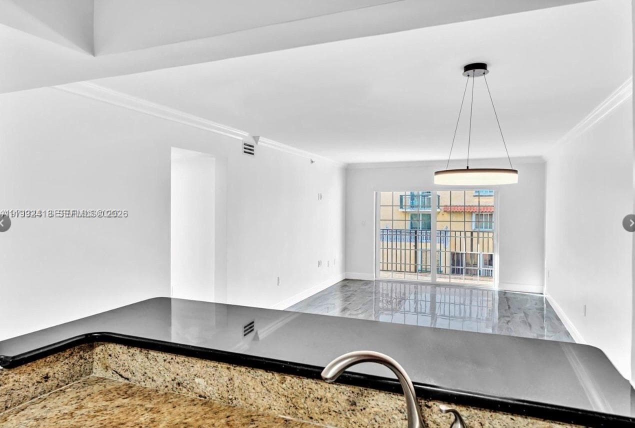 8900 Collins Ave # 304, Surfside FL 33154 — 10