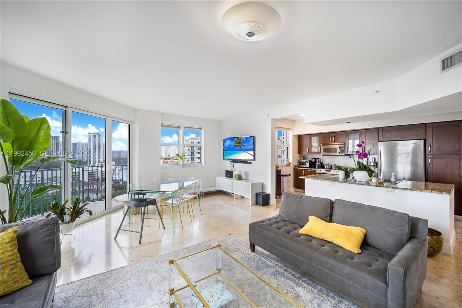 20000 E Country Club Dr # 1211, Aventura FL 33180 — 3