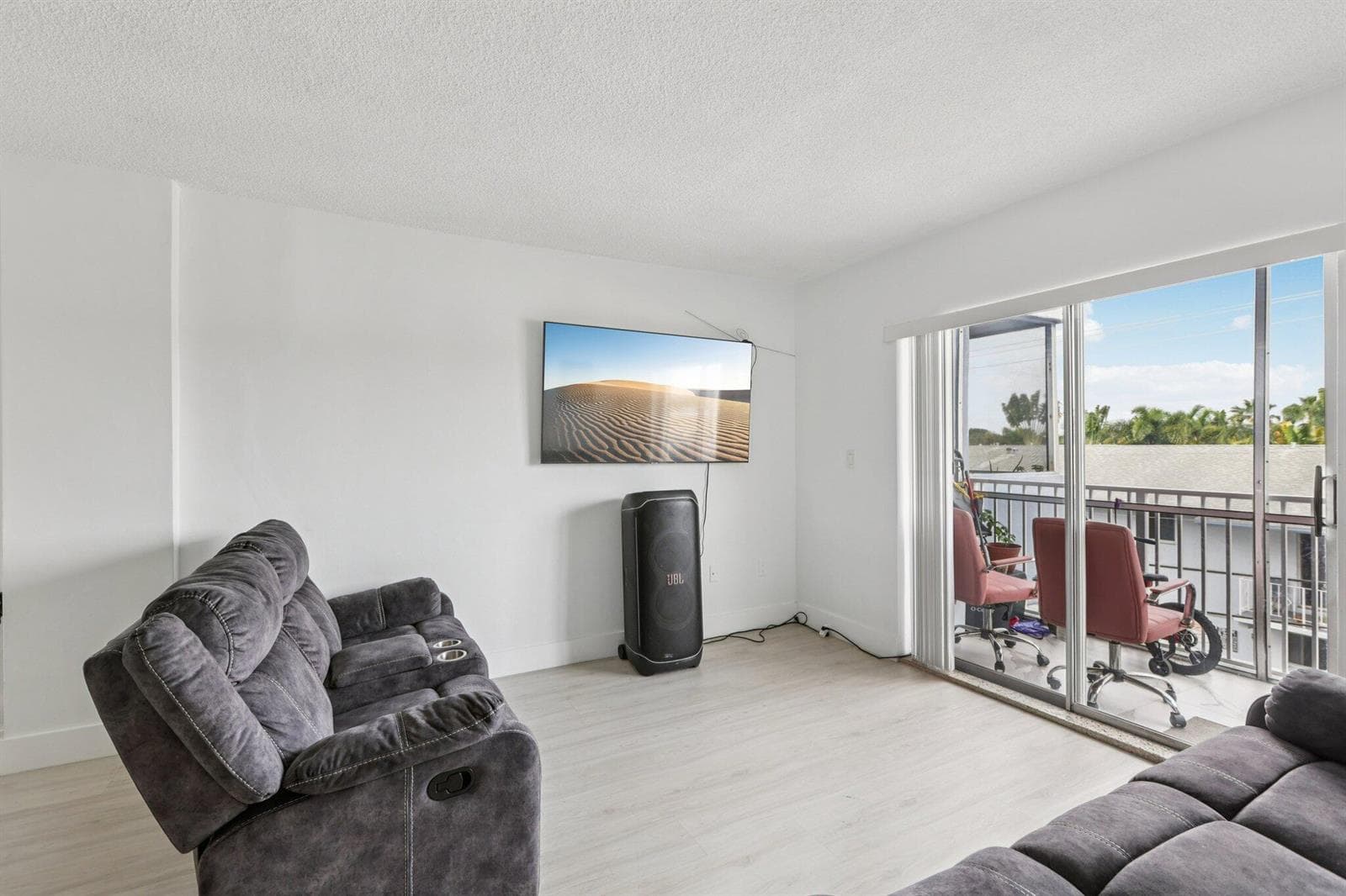 1735 NE 164th Street # 304, North Miami Beach FL 33162 — 4