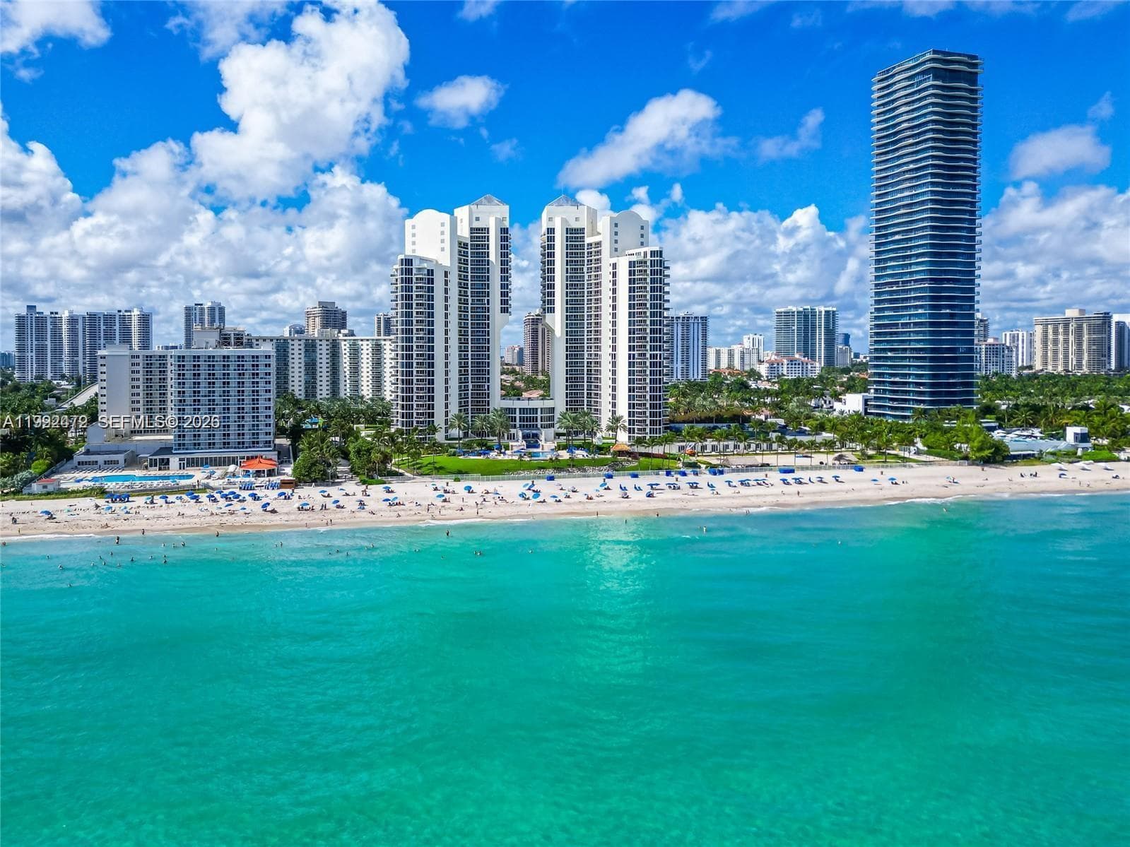 19333 Collins Ave # 304, Sunny Isles Beach FL 33160 — 16