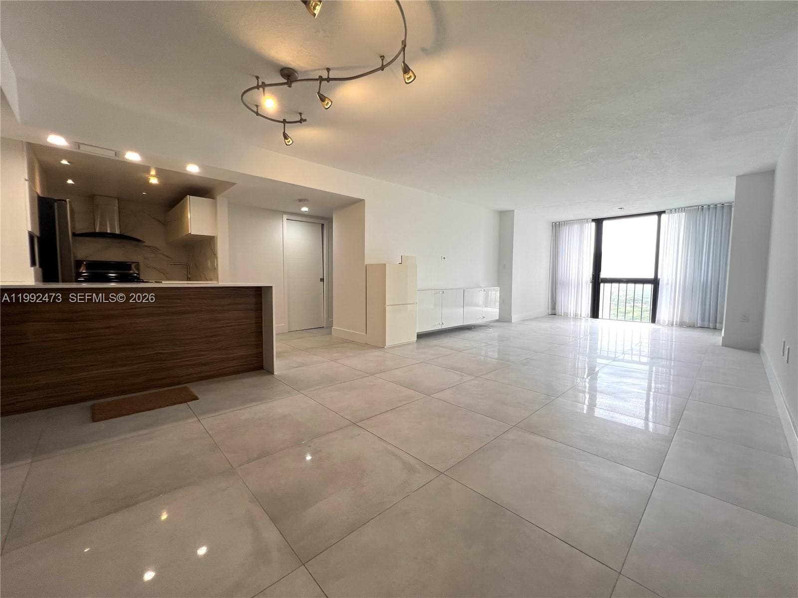 2333 Brickell Ave # 2310, Miami FL 33129 — 13