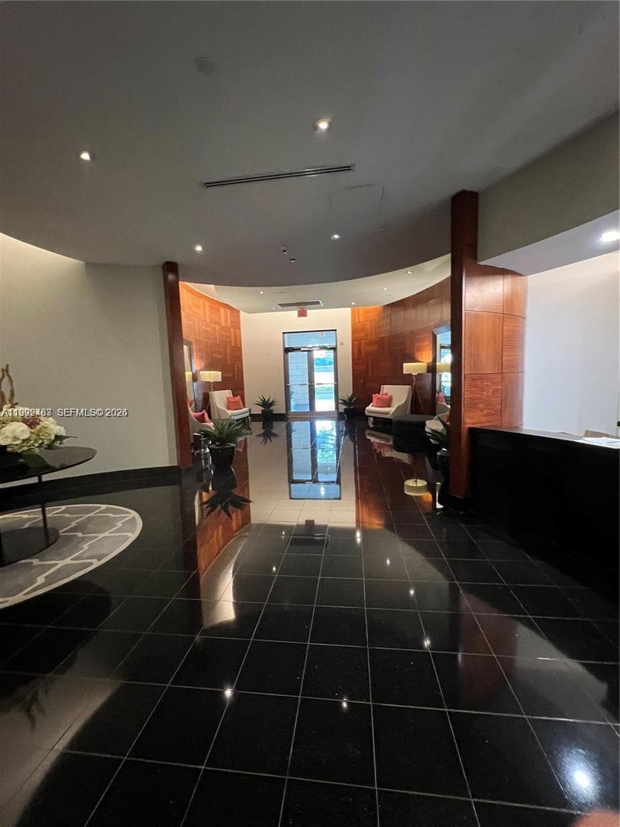 3000 Coral Way # 919, Miami FL 33145 — 19