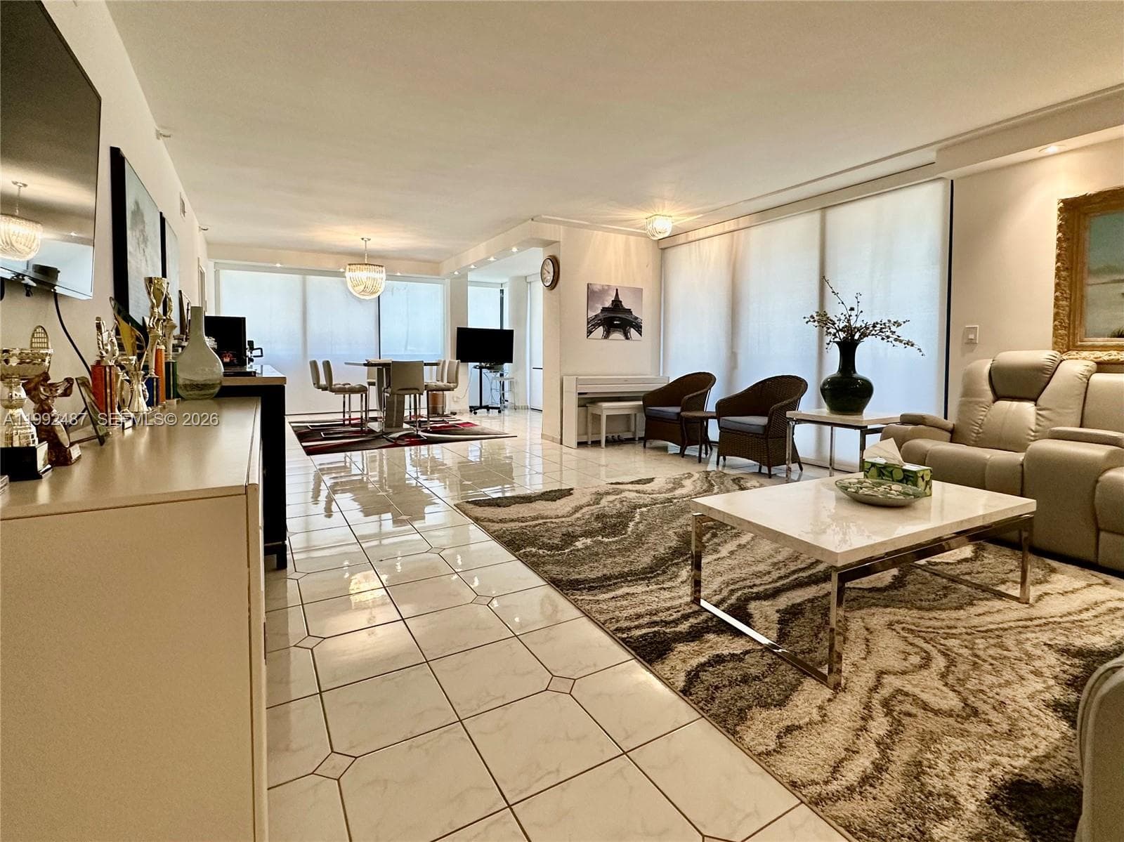 19667 Turnberry Way # 22E, Aventura FL 33180 — 3