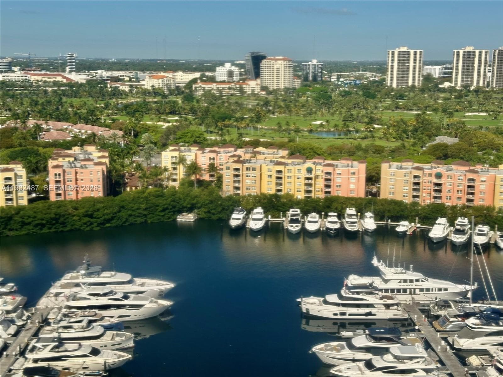 19667 Turnberry Way # 22E, Aventura FL 33180 — 1