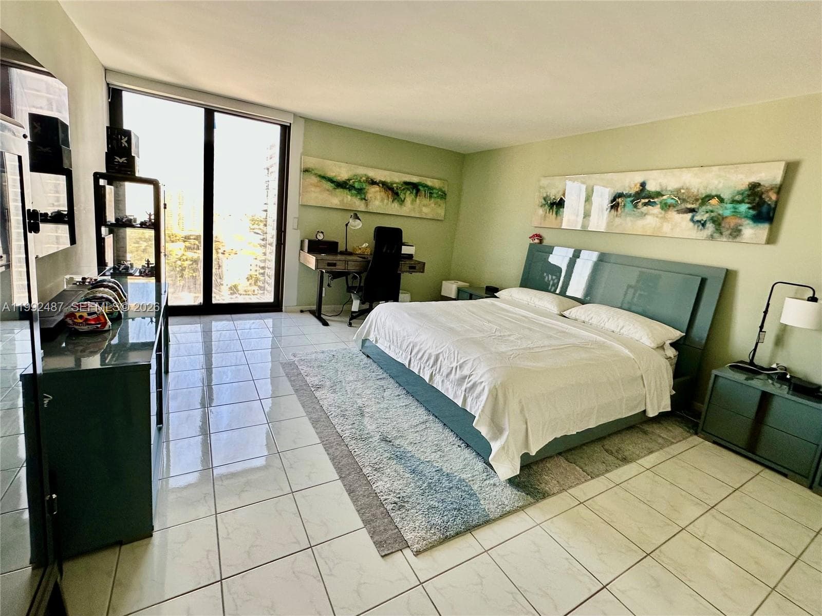 19667 Turnberry Way # 22E, Aventura FL 33180 — 8