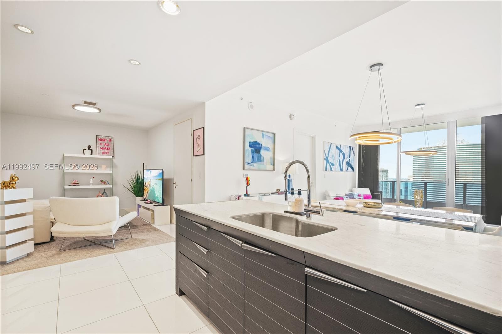 200 Biscayne Boulevard Way # 5009, Miami FL 33131 — 17