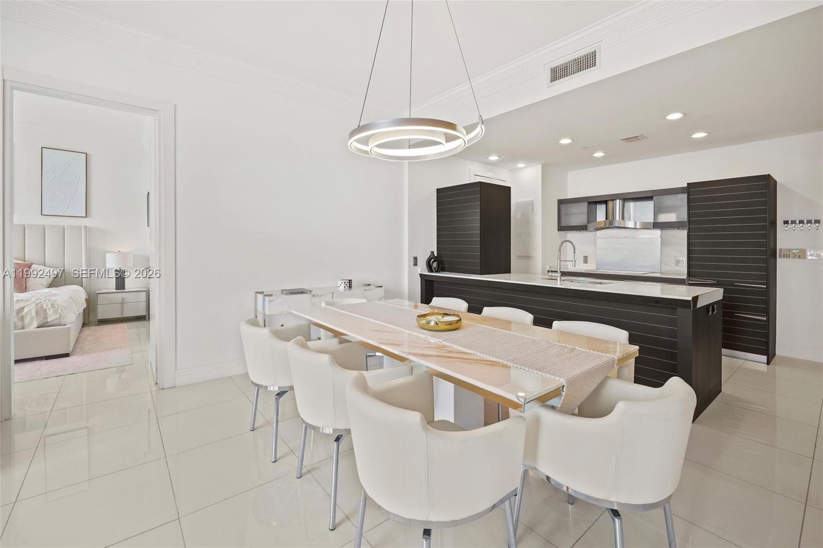 200 Biscayne Boulevard Way # 5009, Miami FL 33131 — 14