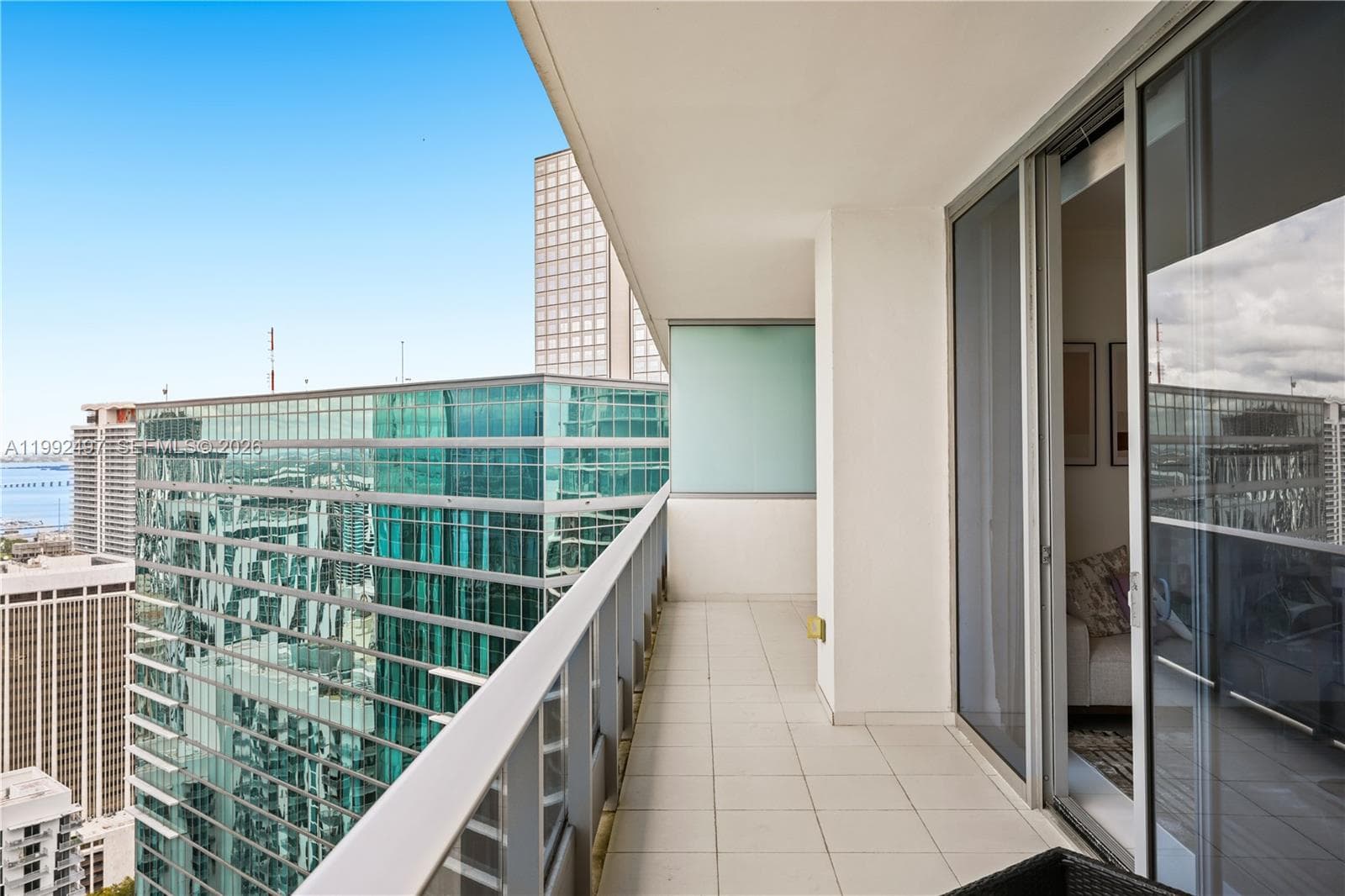 200 Biscayne Boulevard Way # 5009, Miami FL 33131 — 18