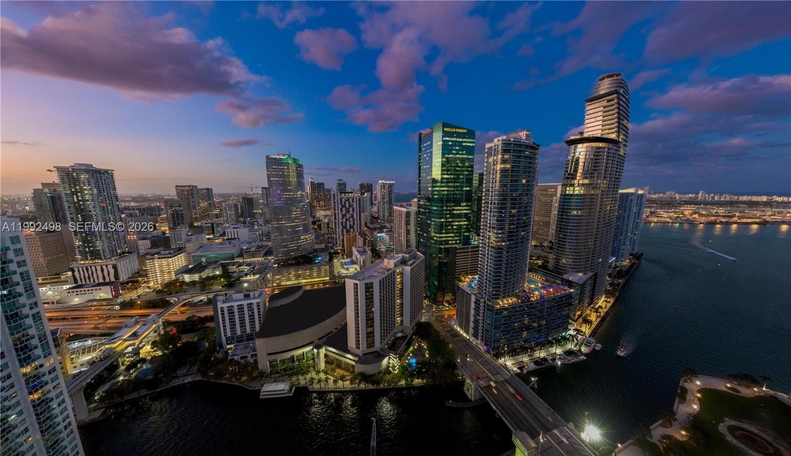 77 SE 5th St # 2204, Miami FL 33131 — 3
