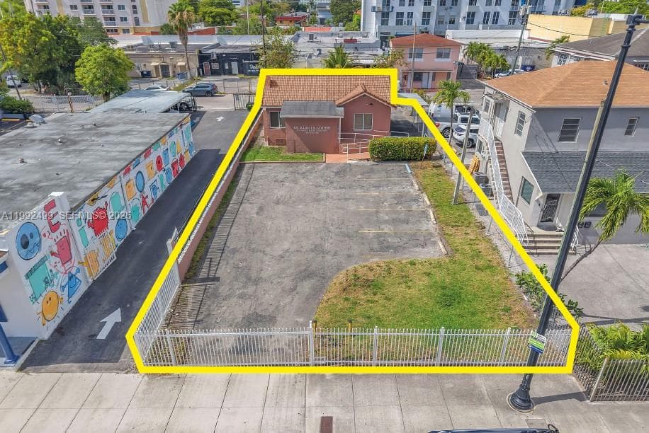1437 SW 1st St, Miami FL 33135 — 2