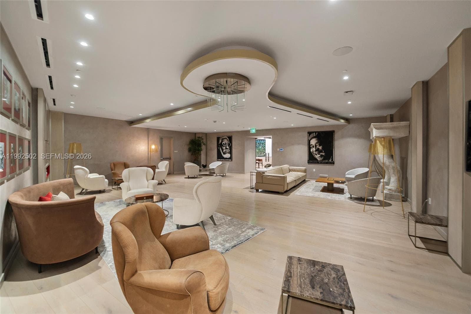 1000 Brickell Plz # 3702, Miami FL 33131 — 57