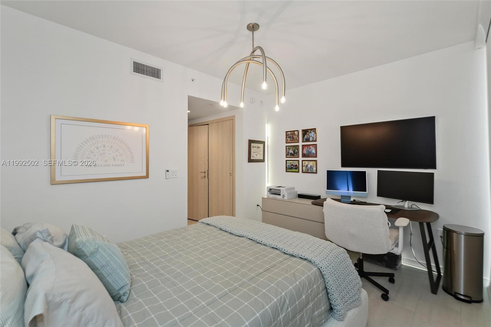1000 Brickell Plz # 3702, Miami FL 33131 — 14