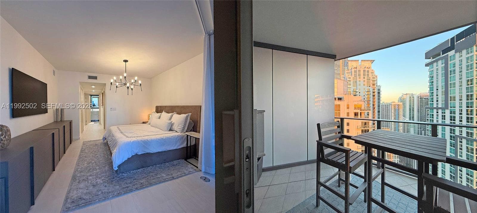 1000 Brickell Plz # 3702, Miami FL 33131 — 40