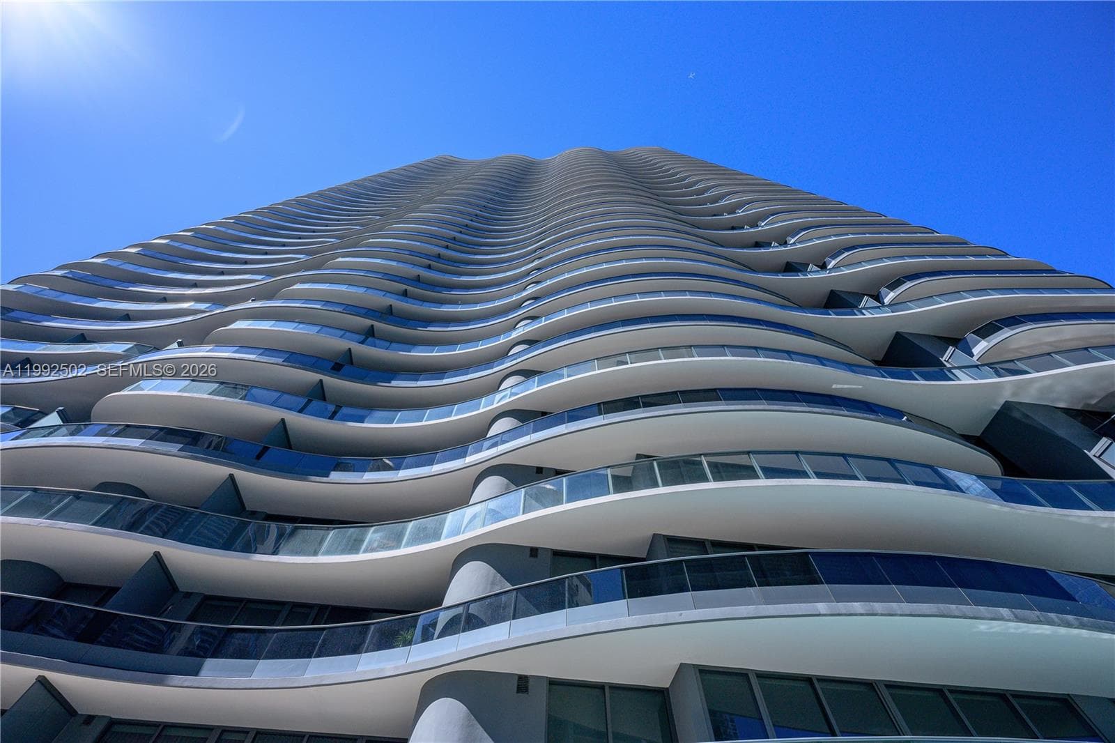 1000 Brickell Plz # 3702, Miami FL 33131 — 8