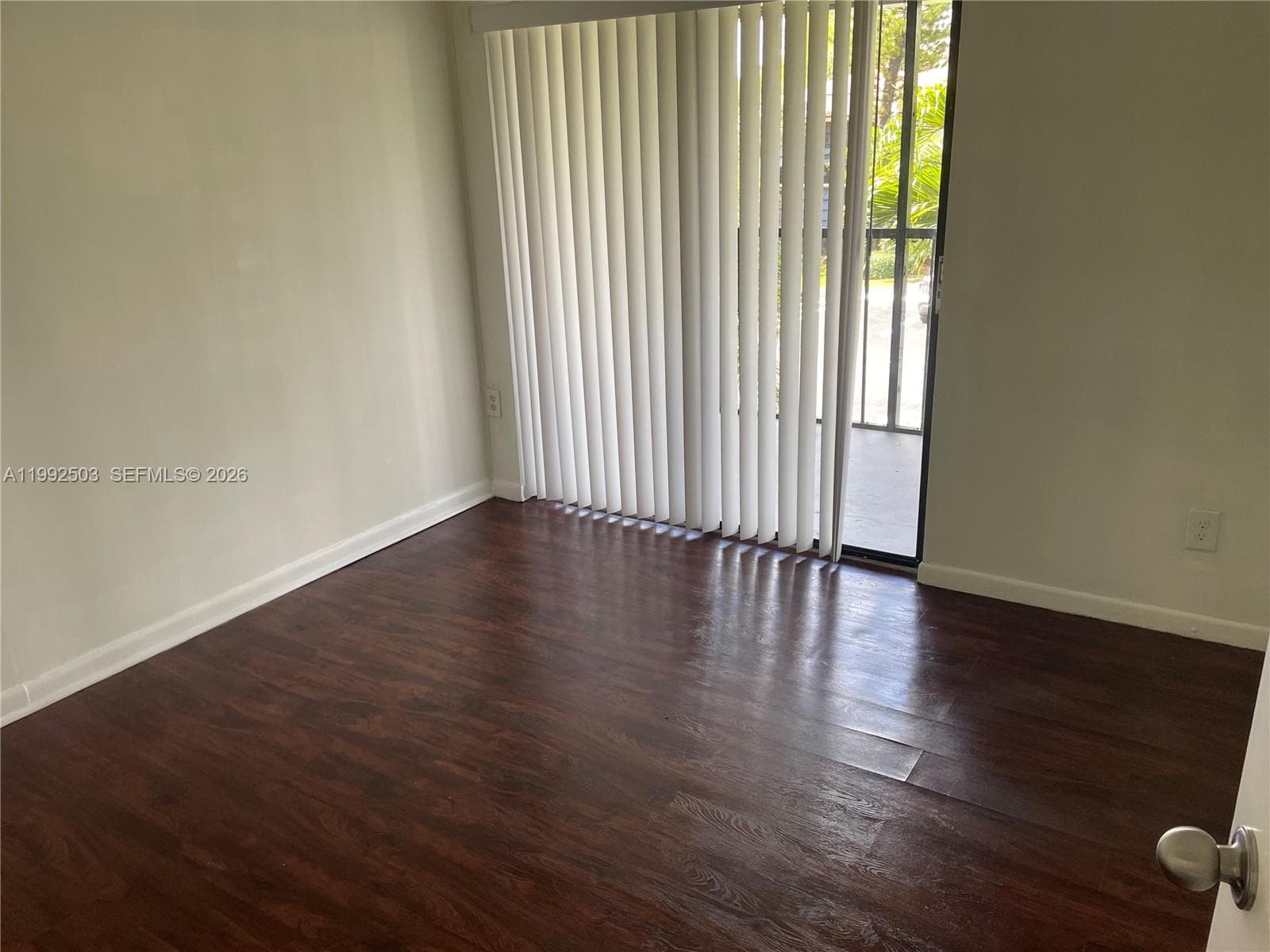 819 NE 199th St # 205, Miami FL 33179 — 11