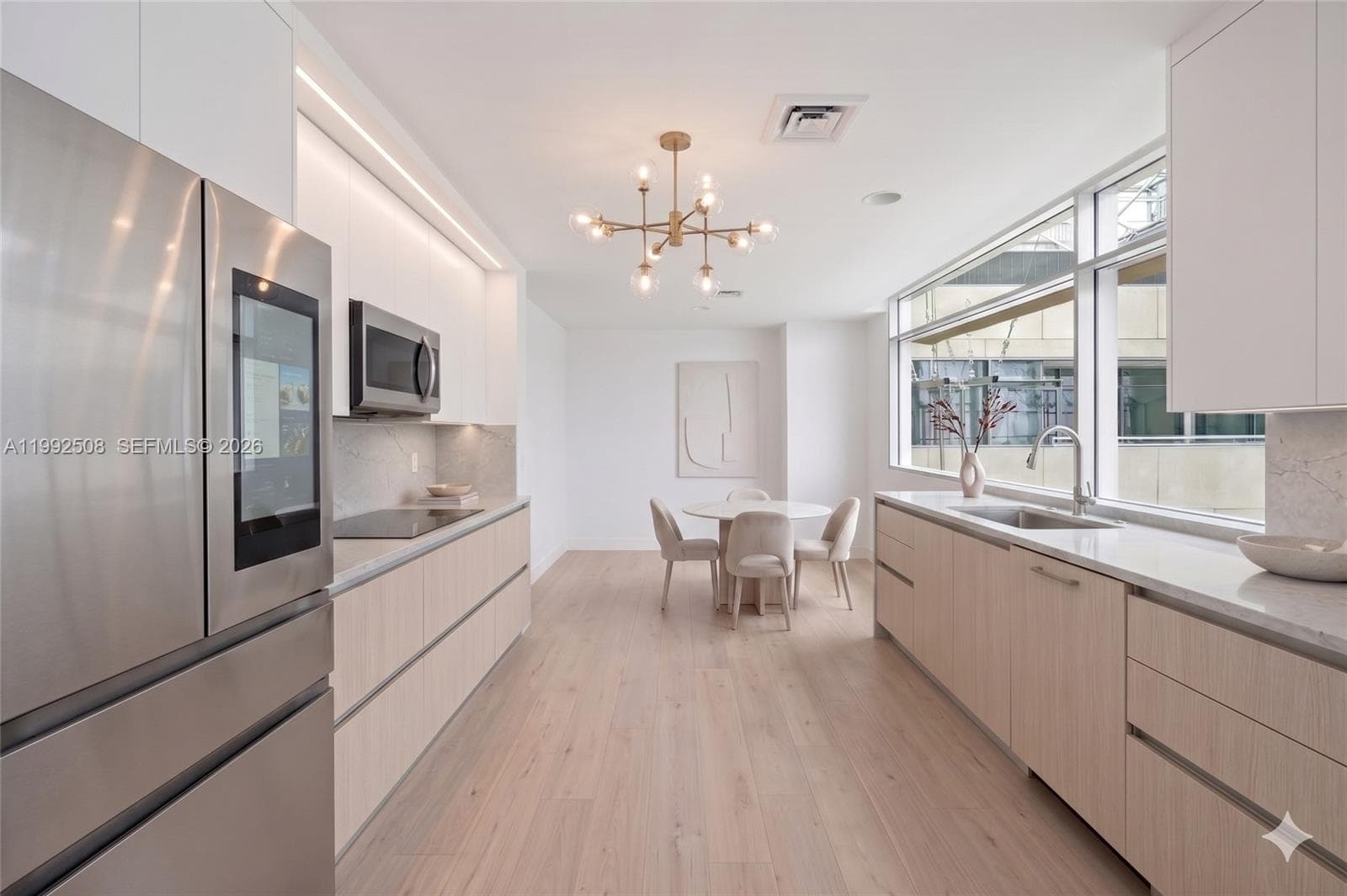 1395 Brickell Ave # 3407, Miami FL 33131 — 3