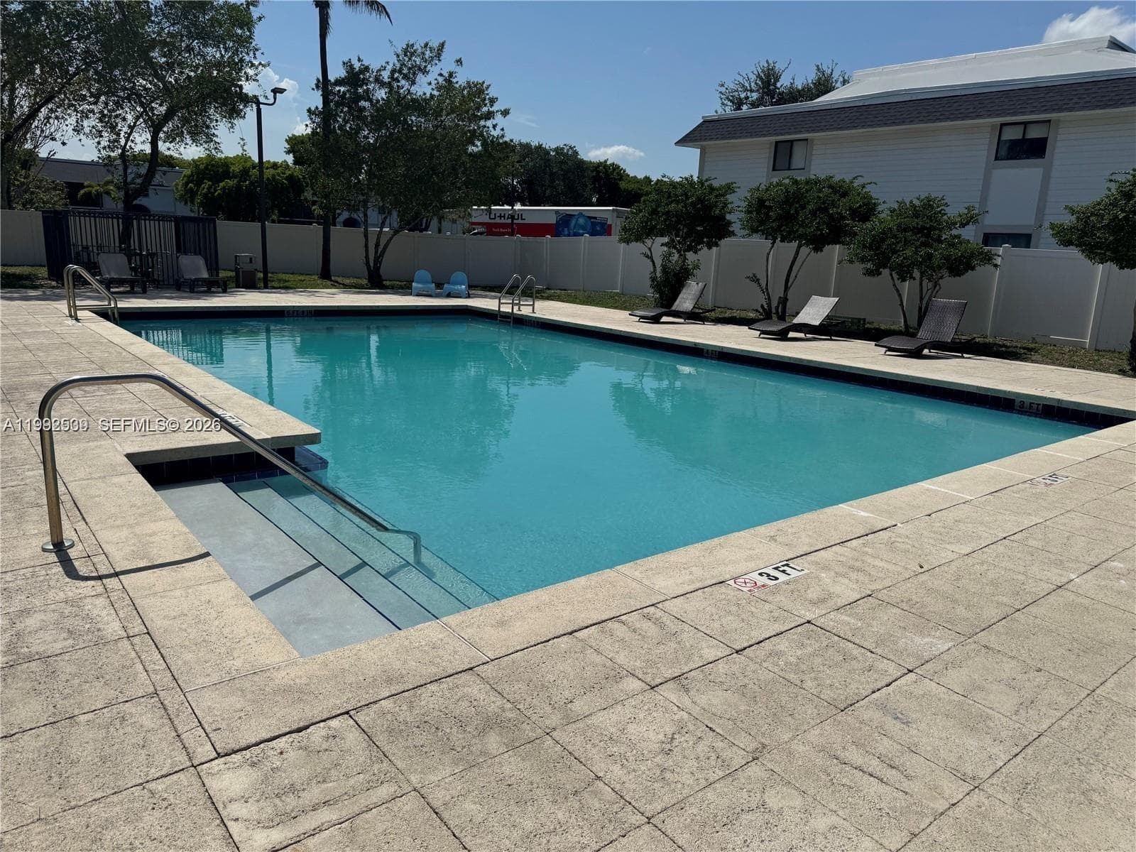 6155 NW 186th St # 207, Hialeah FL 33015 — 15