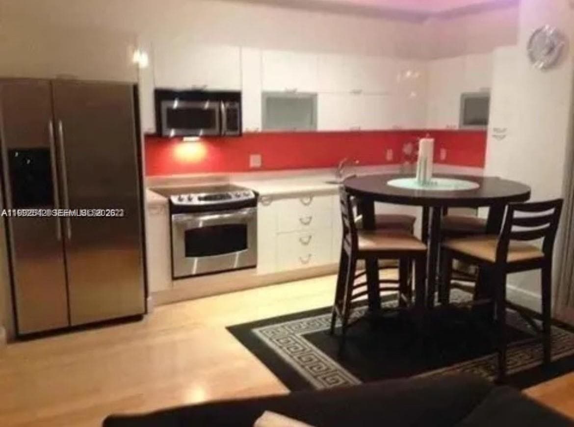 133 NE 2nd Ave # 3410, Miami FL 33132 — 7