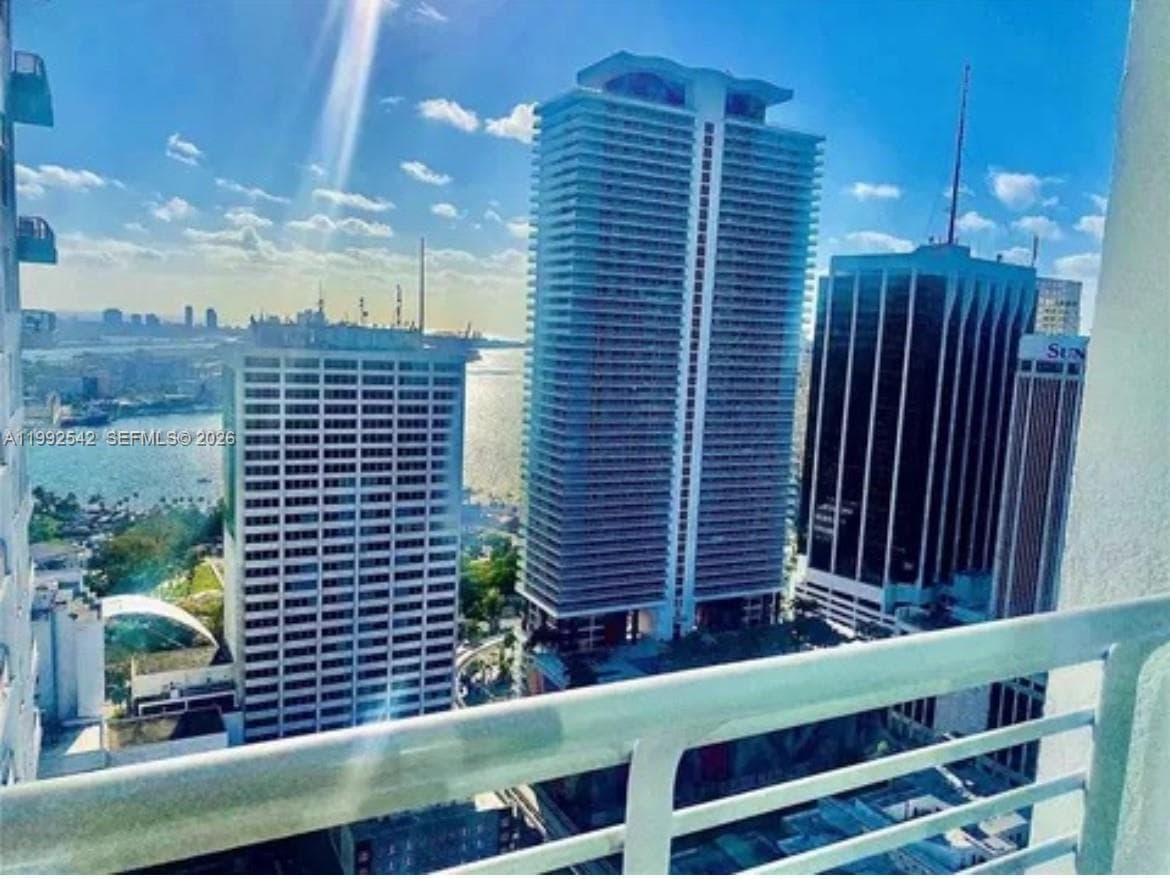 133 NE 2nd Ave # 3410, Miami FL 33132 — 10